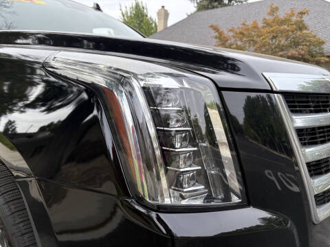 2017 Cadillac Escalade Premium Luxury