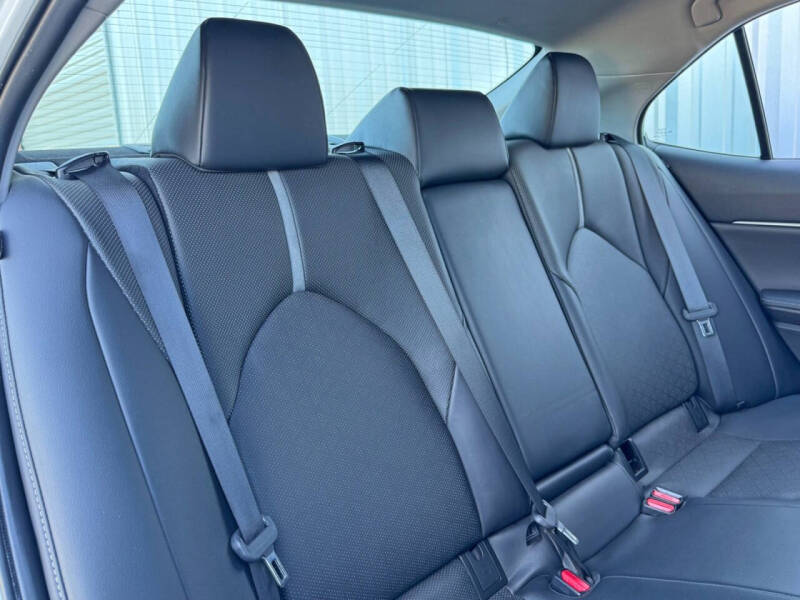 2023 Toyota Camry Hybrid XSE