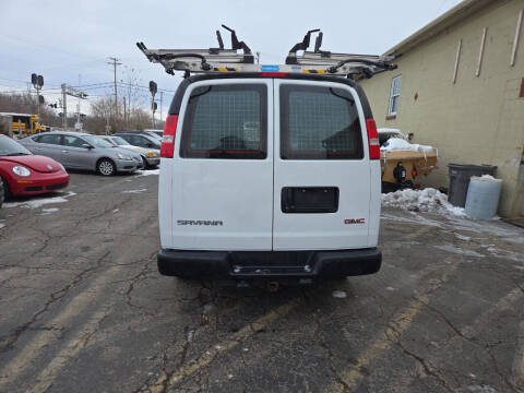 2018 GMC Savana 2500