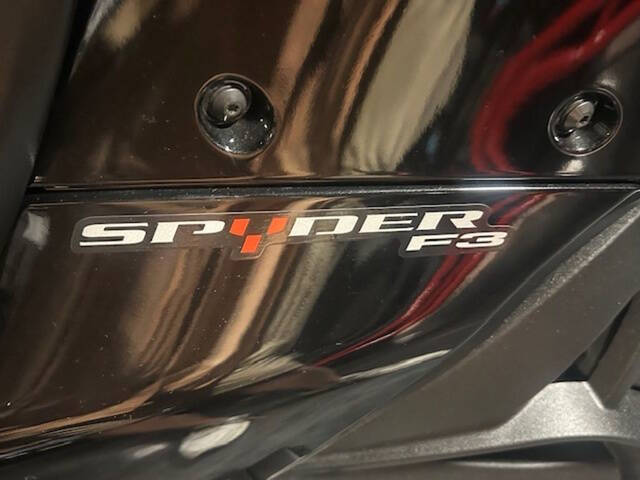 2022 Can-Am Spyder F3