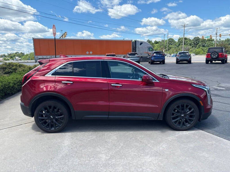 2022 Cadillac XT4 Luxury