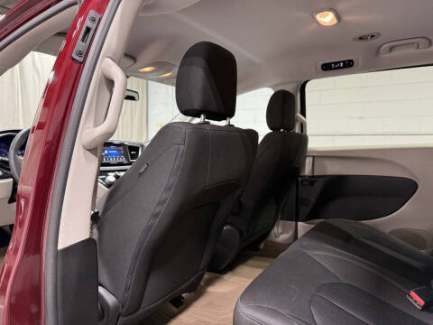 2018 Chrysler Pacifica L