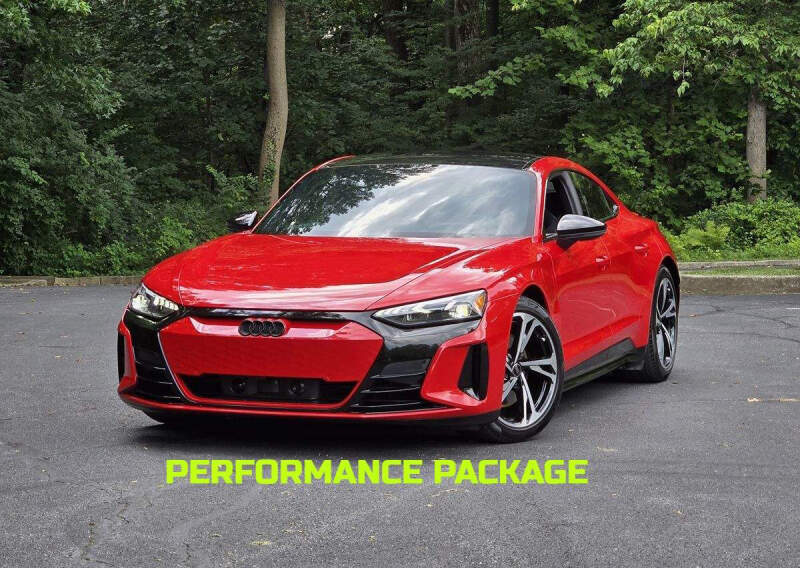 2024 Audi e-tron GT quattro Premium Plus