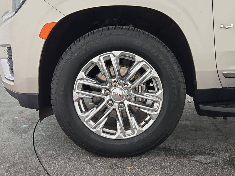2021 GMC Yukon SLT