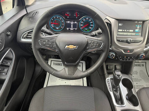 2018 Chevrolet Cruze LT Auto