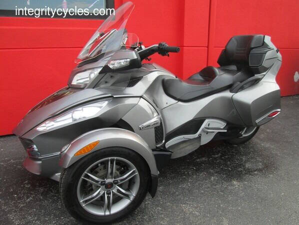 2011 Can-Am Spyder RT-S SE5
