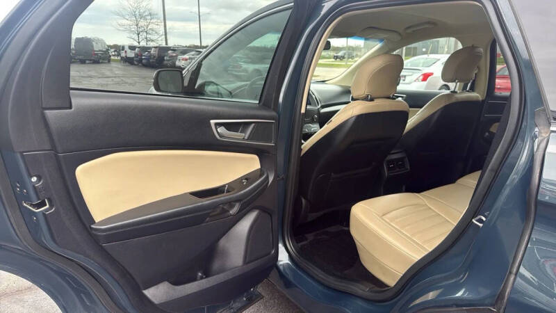 2019 Ford Edge SEL