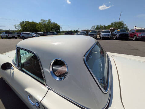 1957 Ford Thunderbird