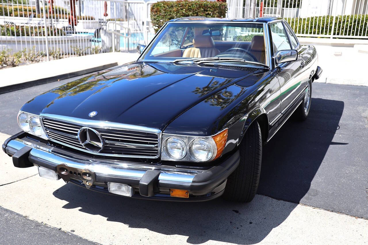 1987 Mercedes-Benz 560-Class for sale at DE AUTOS INC in San Juan Capistrano, CA