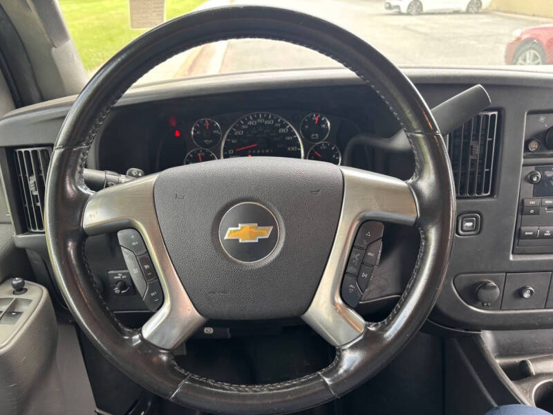 2016 Chevrolet Express 2500