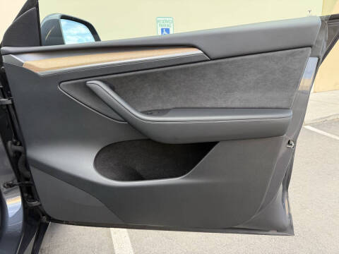 2022 Tesla Model Y Long Range