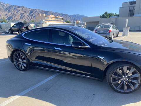 2016 Tesla Model S 70D