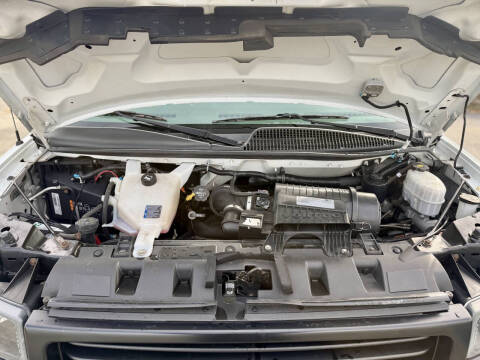 2018 GMC Savana 3500