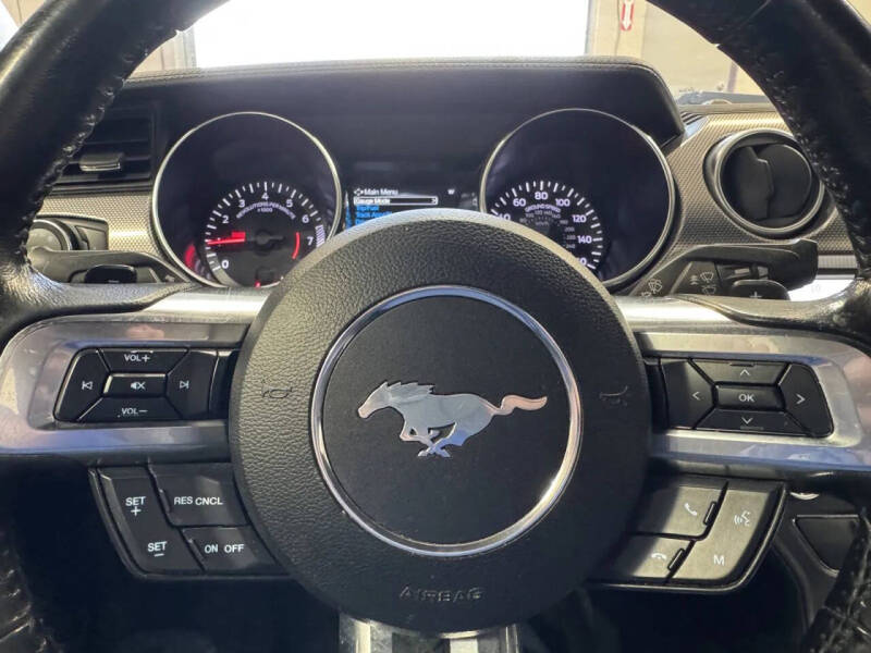 2020 Ford Mustang EcoBoost