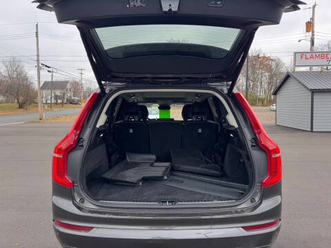 2023 Volvo XC90 B5 Core