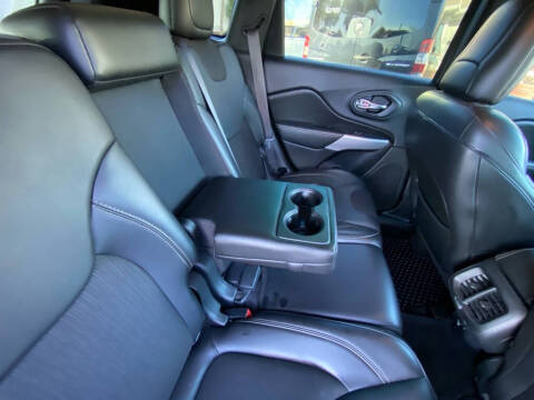 2018 Jeep Cherokee Latitude Plus