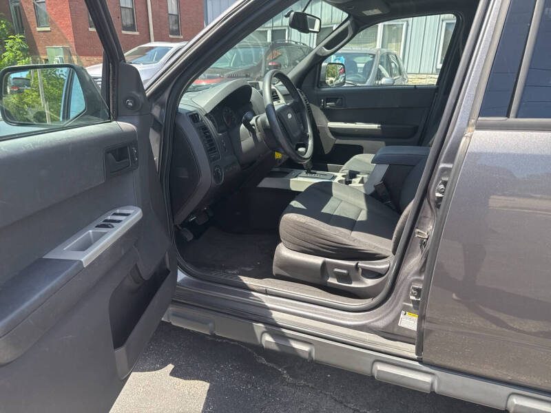 2011 Ford Escape XLT