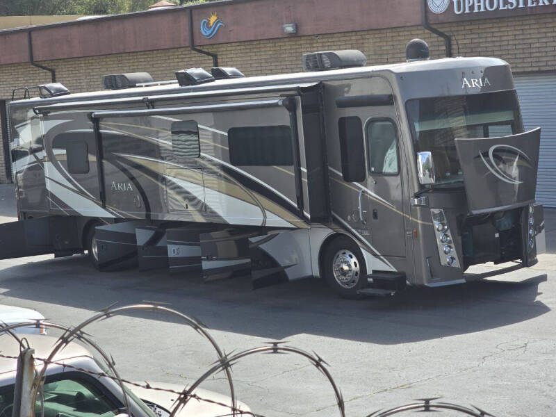 2017 Thor Motor Coach Aria