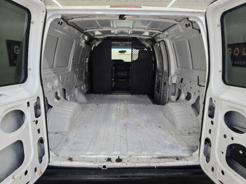 2011 Ford E-Series E-150