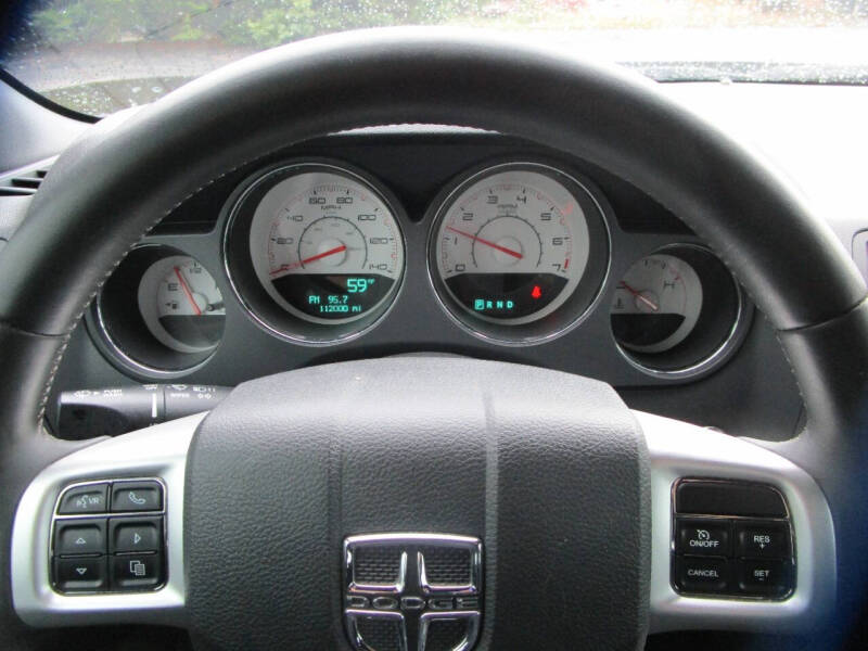 2013 Dodge Challenger SXT