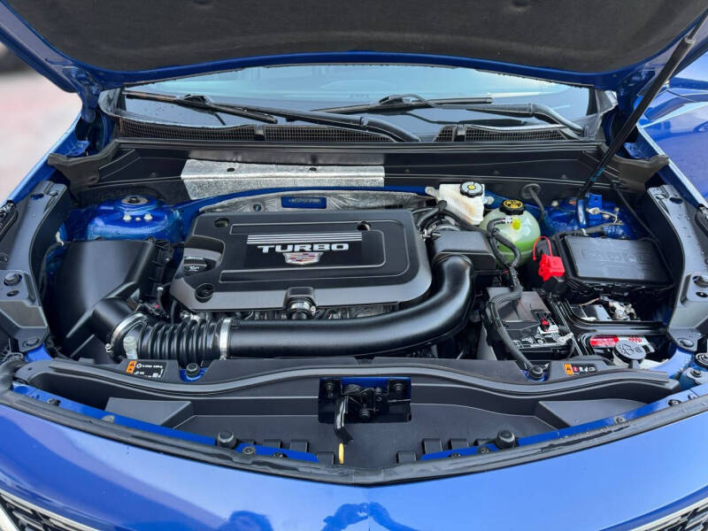 2021 Cadillac XT4 Premium Luxury