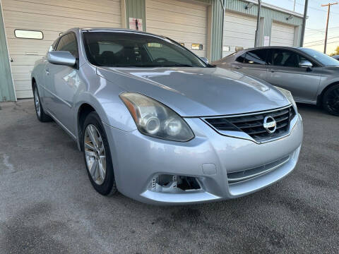 2011 Nissan Altima for sale at R-Motors in Arlington TX