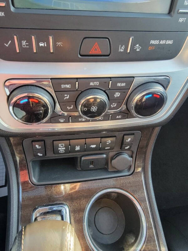 2015 GMC Acadia SLT-1