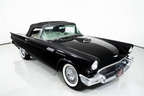 1957 Ford Thunderbird