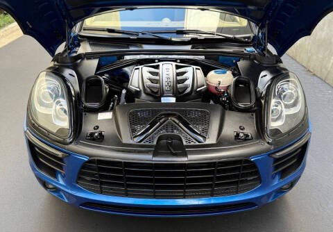 2015 Porsche Macan S