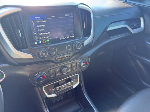 2022 GMC Terrain SLT