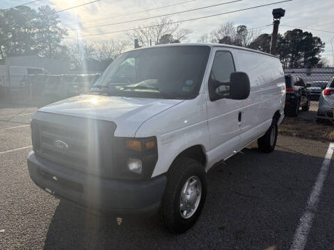 2013 Ford E-Series E-350 SD