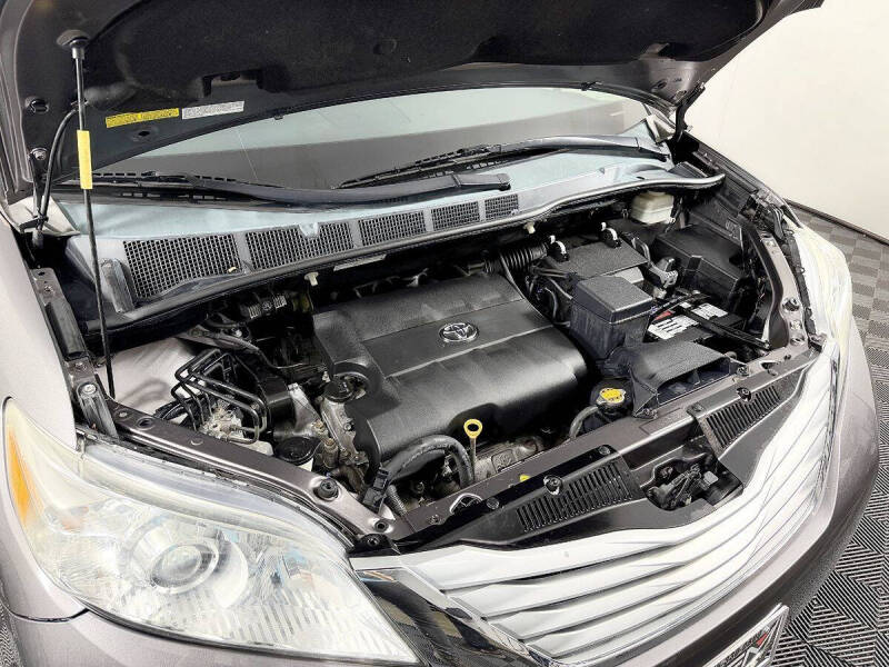 2013 Toyota Sienna