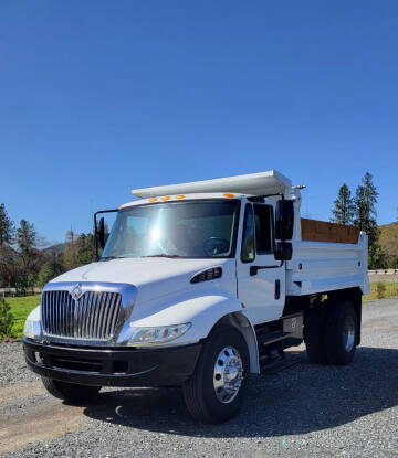 2004 International 4300 Dump Truck for sale at CPMTRUCKSALES.COM in Central Point OR