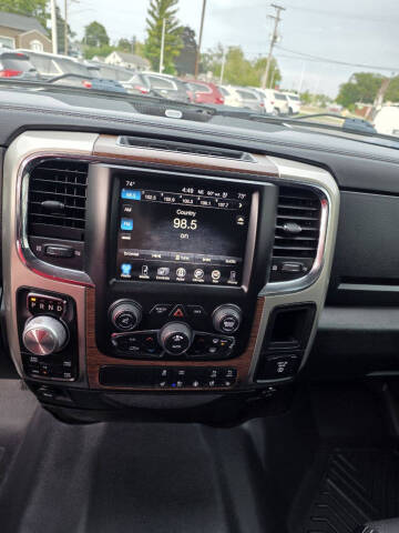 2016 RAM 1500 Laramie