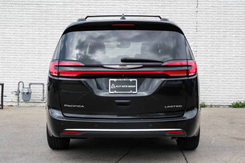 2022 Chrysler Pacifica Limited