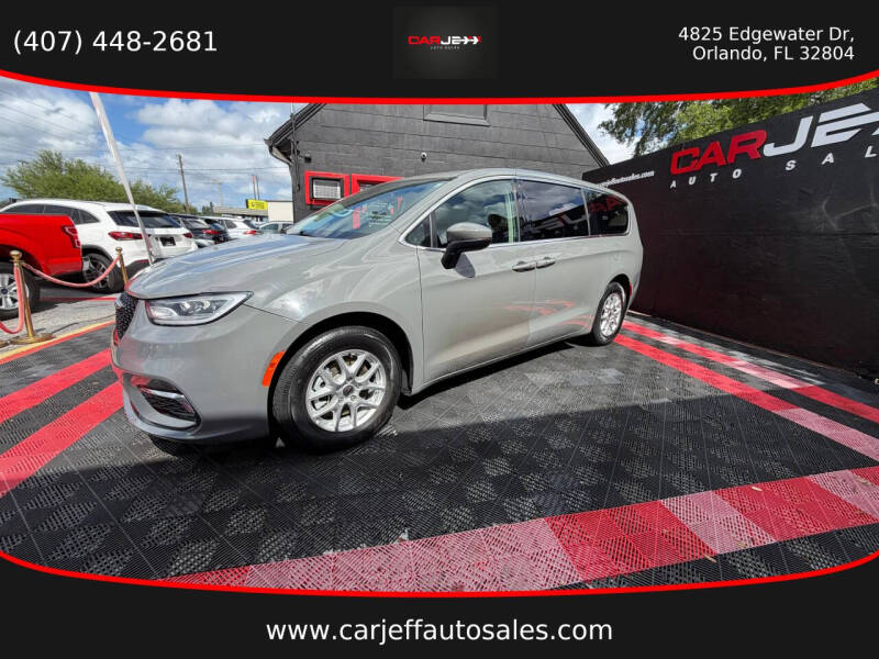 2023 Chrysler Pacifica Touring L