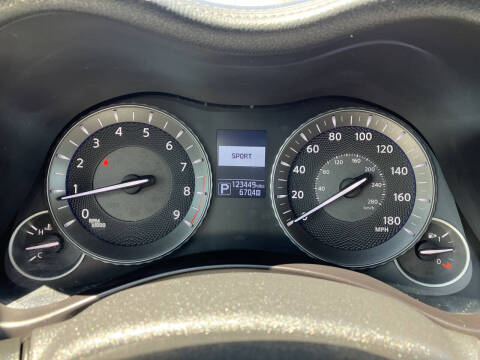 2016 Infiniti Q70L 3.7