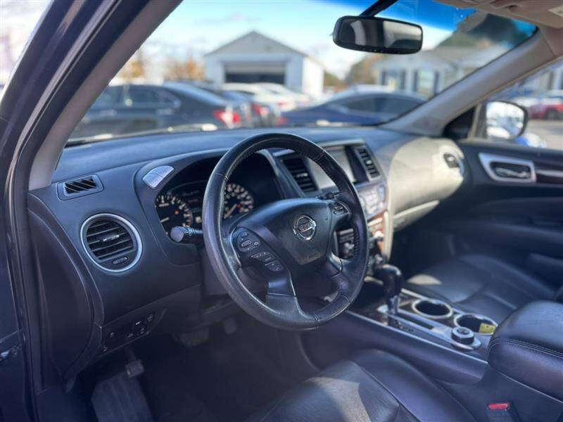 2015 Nissan Pathfinder SL