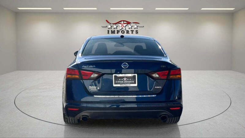 2021 Nissan Altima 2.5 SR