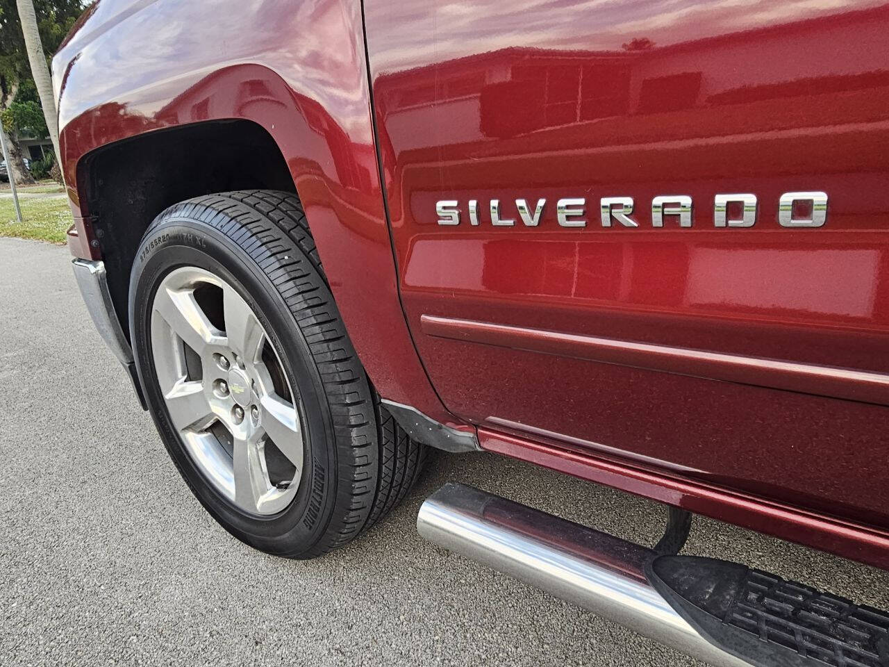 2015 CHEVROLET Silverado Pickup - $15,785