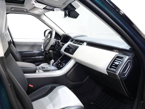 2020 Land Rover Range Rover Sport SVR