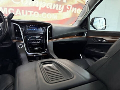 2019 Cadillac Escalade Luxury