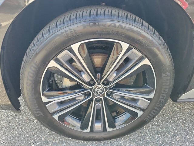 2024 Toyota bZ4X Limited