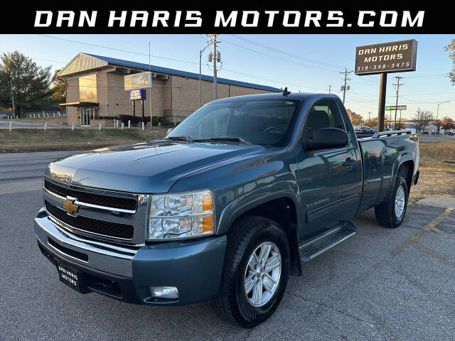 2010 Chevrolet Silverado 1500 for sale at Dan Haris Motors in Waterloo, IA