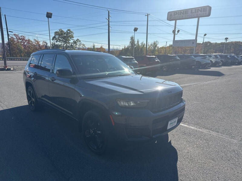 2023 Jeep Grand Cherokee L Altitude's photo
