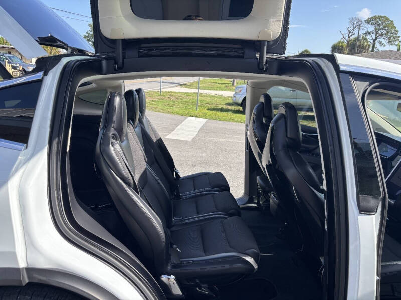 2016 Tesla Model X 75D