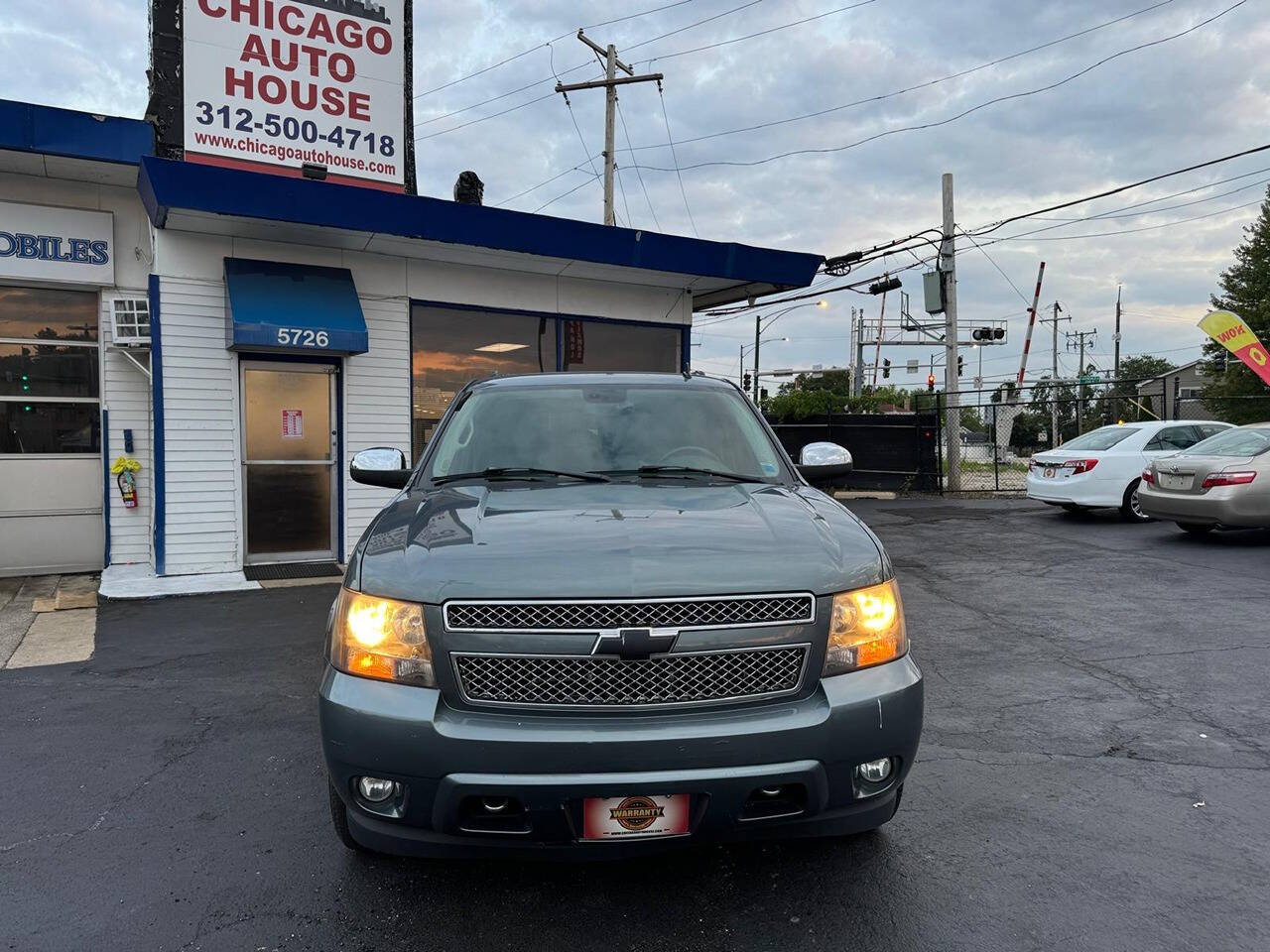 2008 Chevrolet Suburban for sale at Chicago Auto House in Chicago, IL