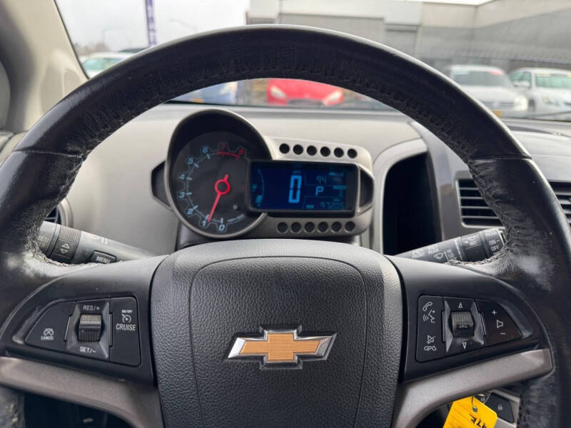 2015 Chevrolet Sonic LTZ Auto