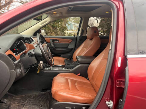 2017 Chevrolet Traverse LT