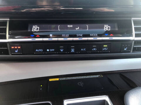 2024 Toyota Sienna XLE 7-Passenger